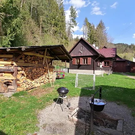 木屋 Horaren Mestrova Kvacany